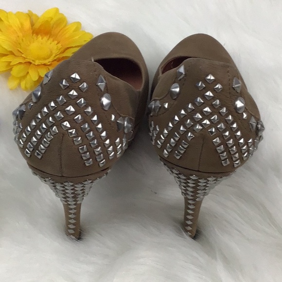 Vince Camino Studded Heels 🛍 - Picture 7 of 8